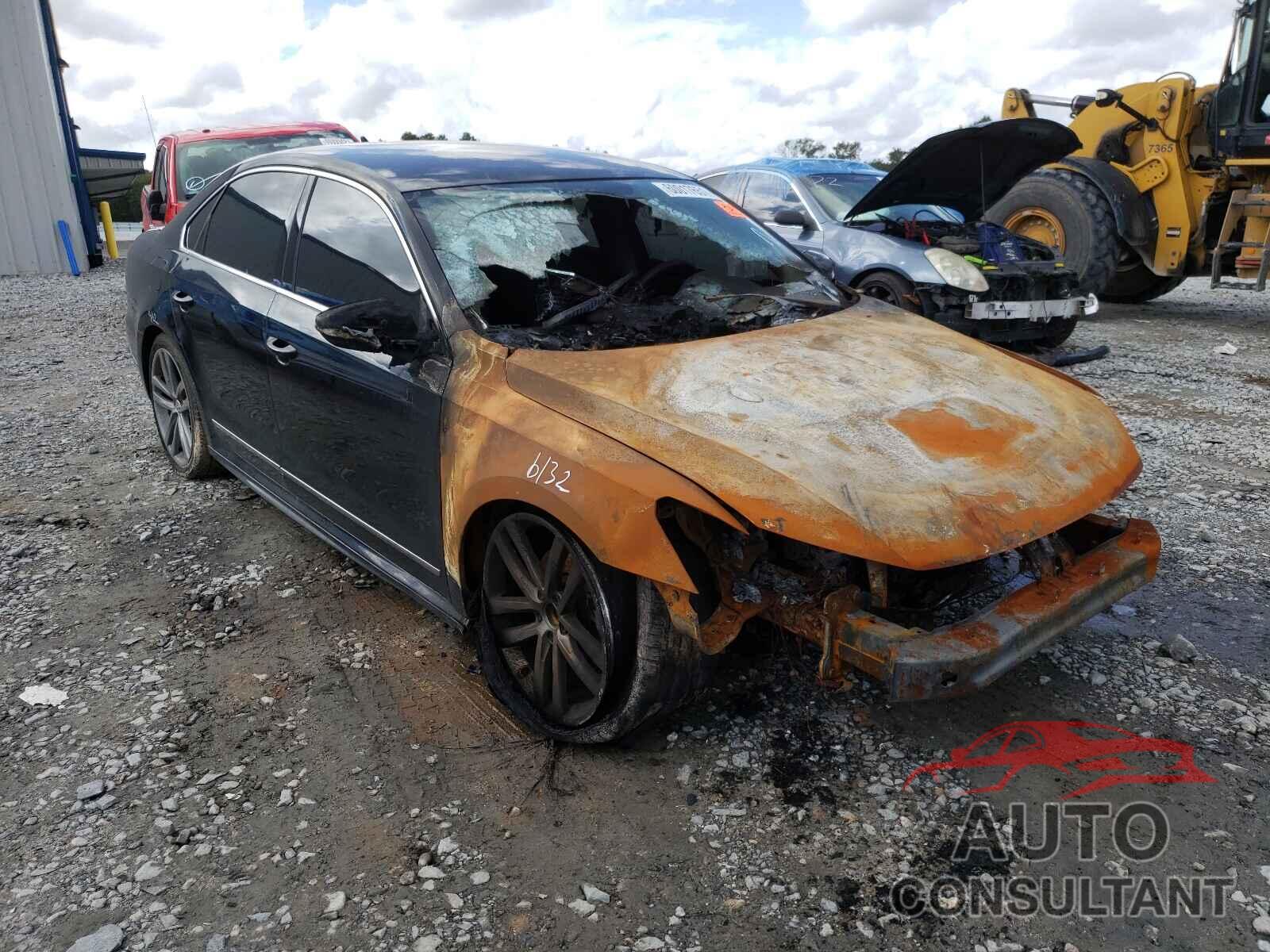 VOLKSWAGEN PASSAT 2017 - 1VWDT7A38HC051988
