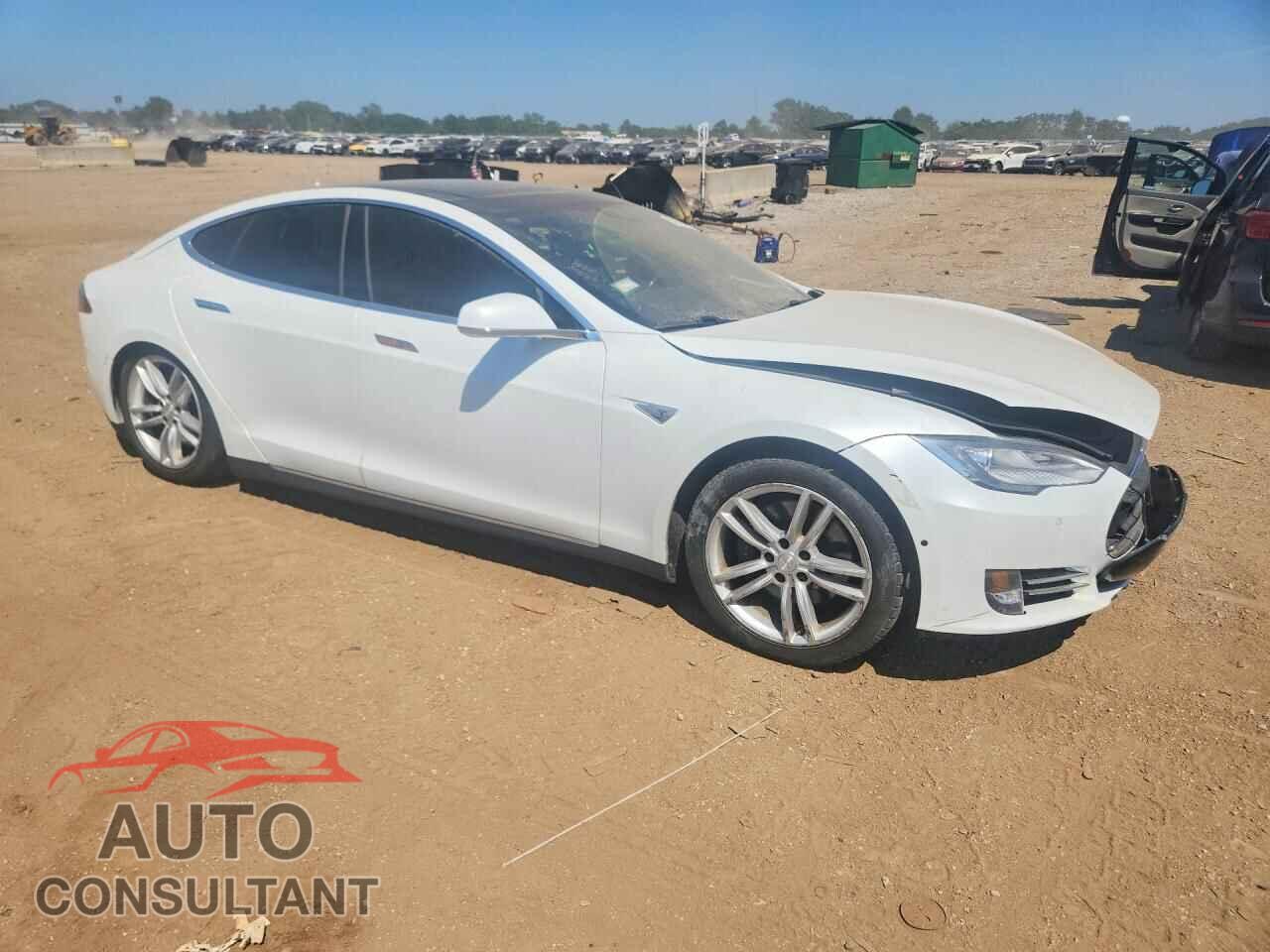 TESLA MODEL S 2015 - 5YJSA4S24FF094700