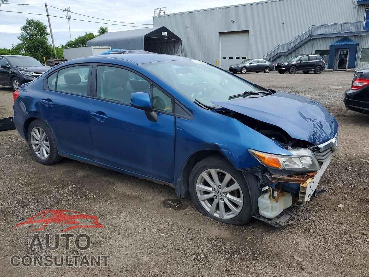 HONDA CIVIC 2012 - 2HGFB2F47CH028745