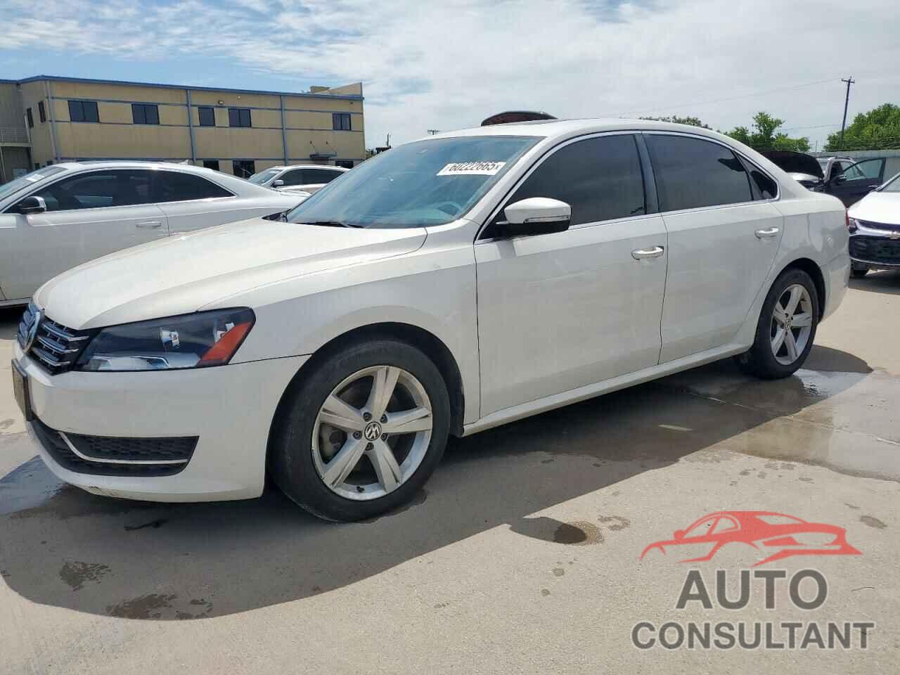 VOLKSWAGEN PASSAT 2013 - 1VWBN7A30DC126372