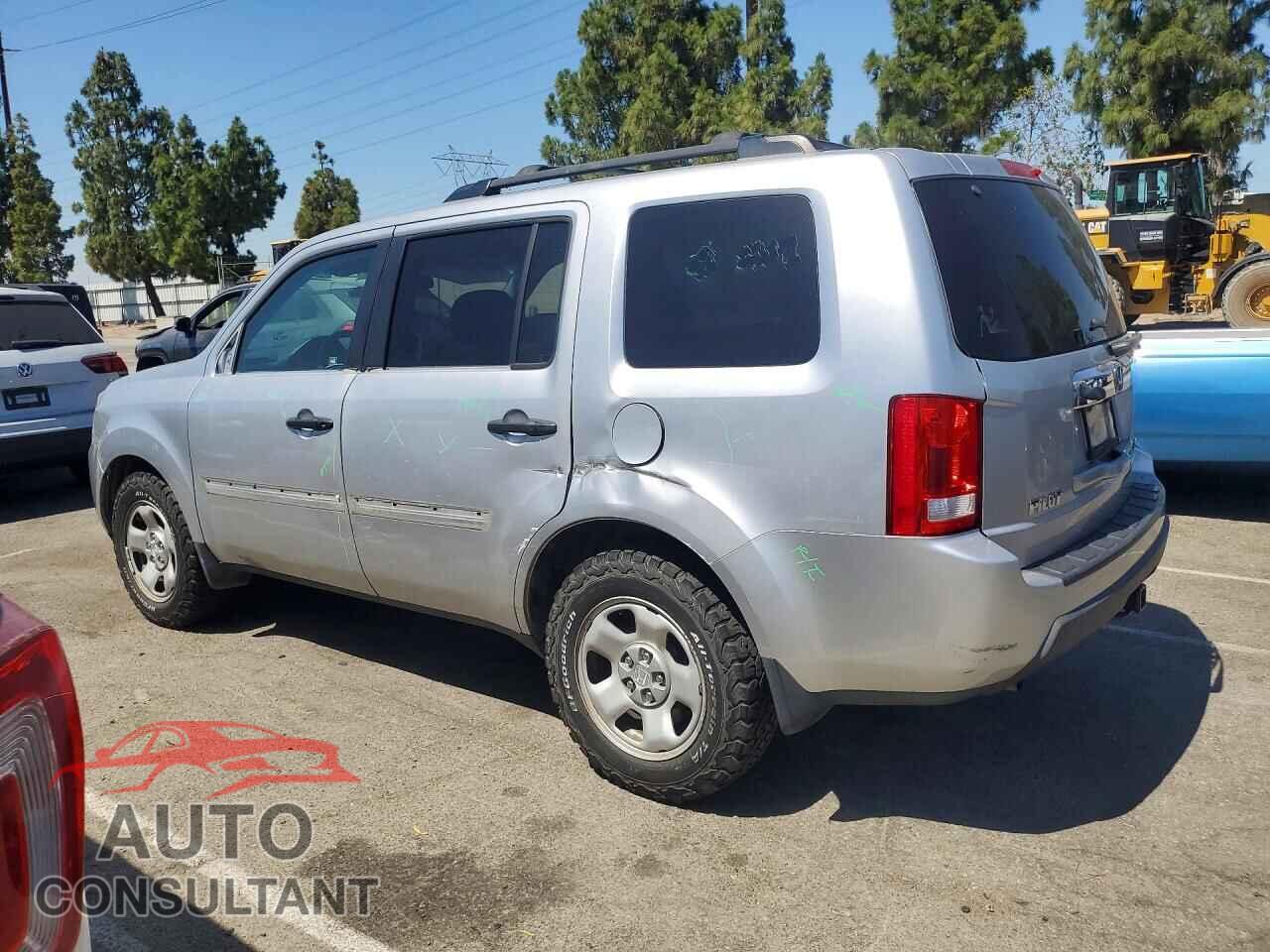 HONDA PILOT 2011 - 5FNYF4H26BB011393