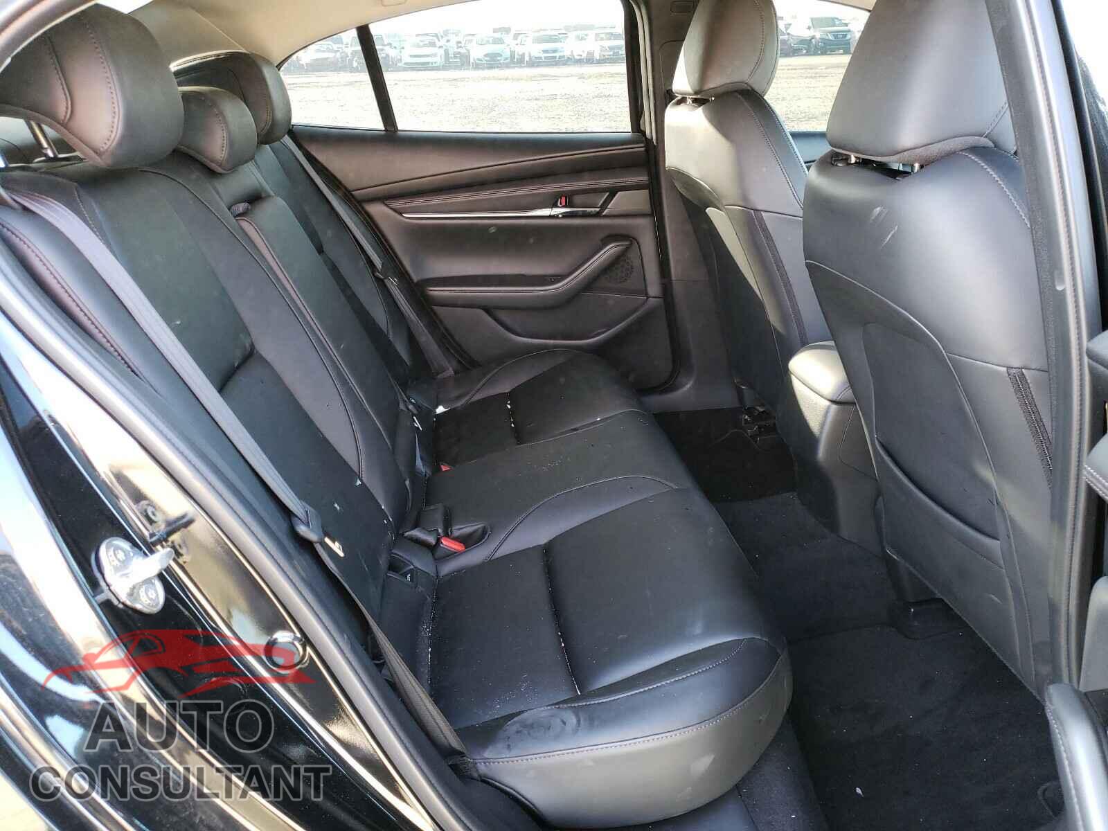 MAZDA 3 2019 - JM1BPACL9K1111255