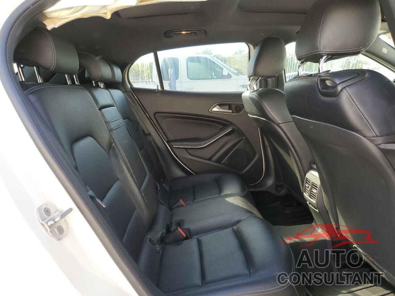 MERCEDES-BENZ GLA-CLASS 2016 - WDCTG4GB5GJ190447