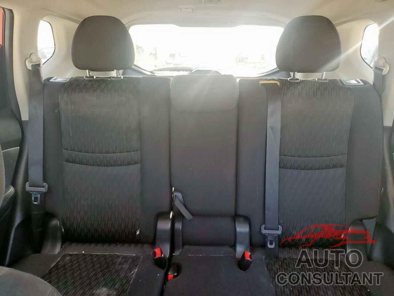 NISSAN ROGUE 2017 - 5N1AT2MT1HC776350