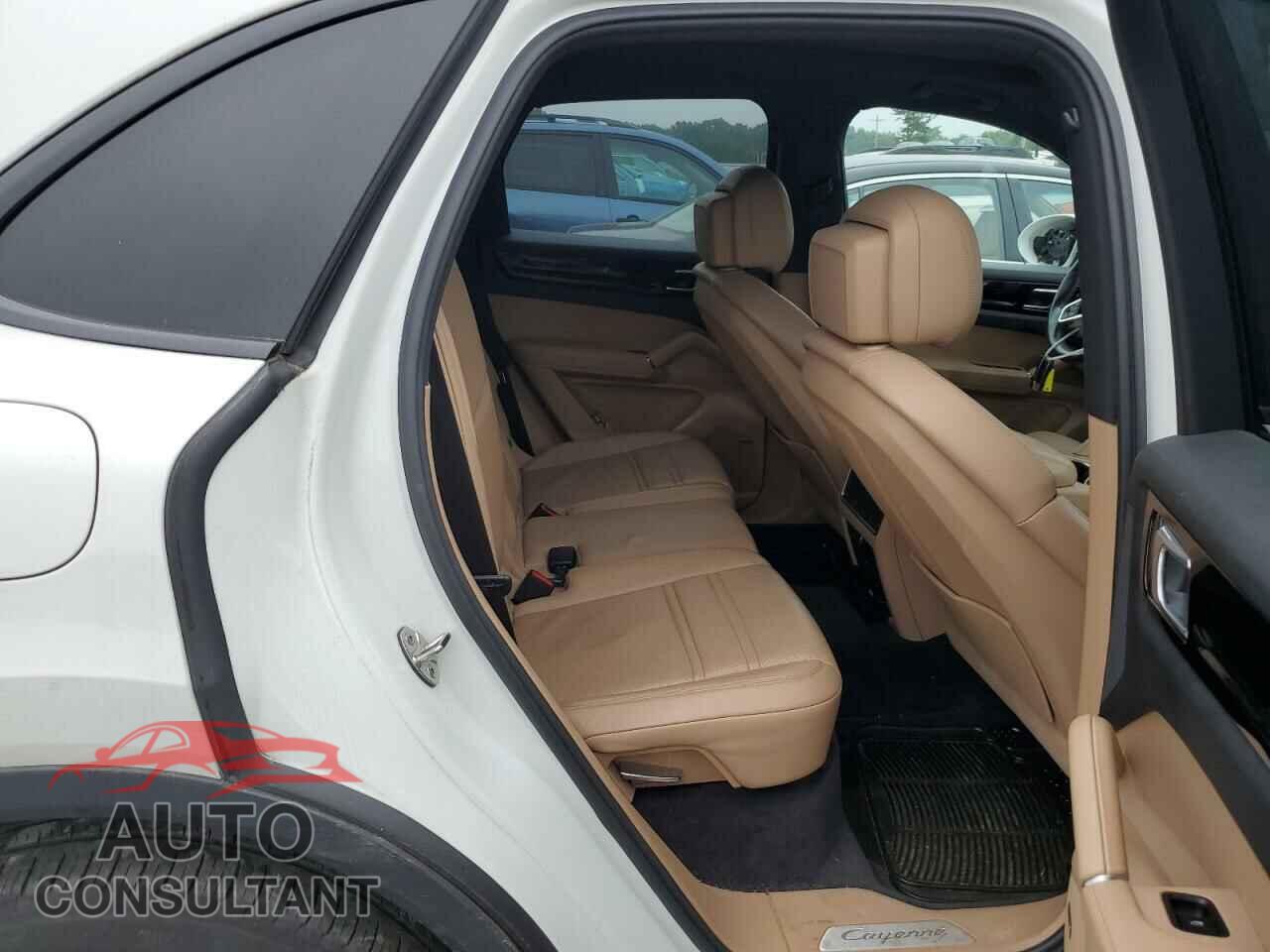 PORSCHE CAYENNE 2019 - WP1AA2AY1KDA19314