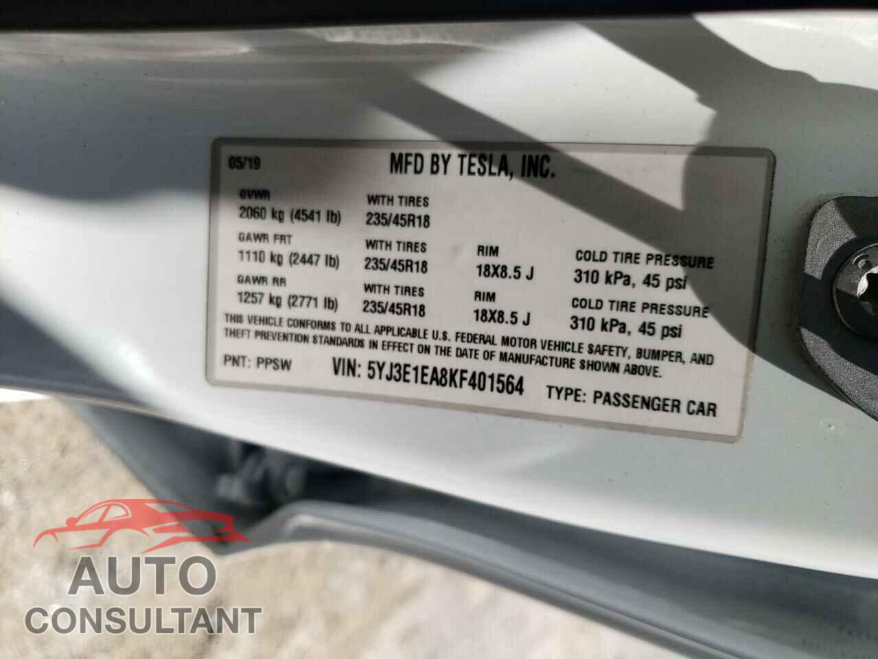 TESLA MODEL 3 2019 - 5YJ3E1EA8KF401564