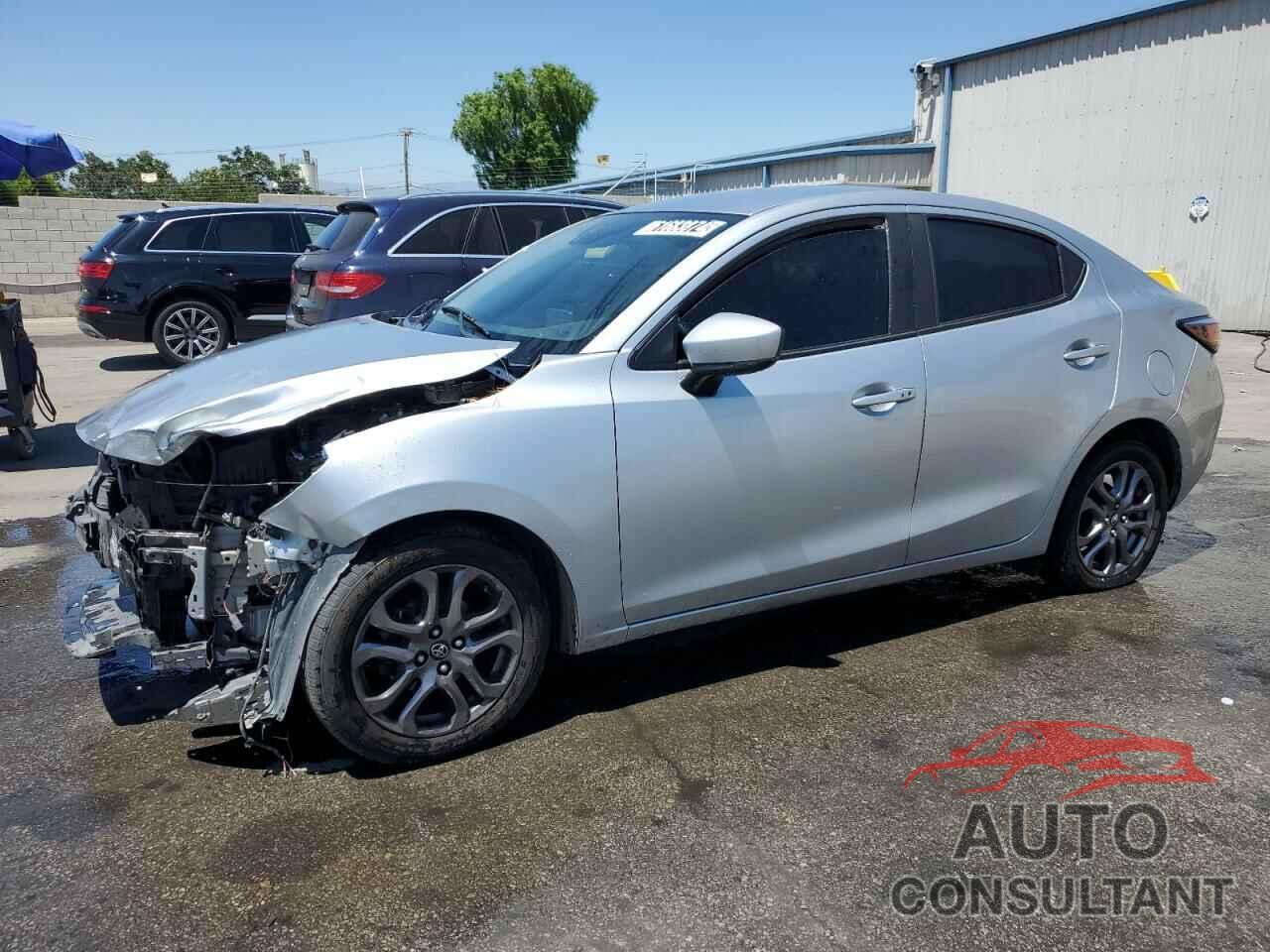 TOYOTA YARIS 2019 - 3MYDLBYVXKY516493