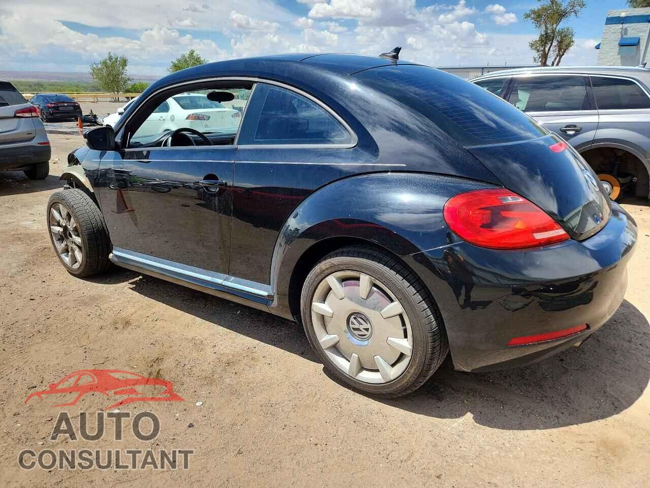 VOLKSWAGEN BEETLE 2012 - 3VWJP7AT0CM642248