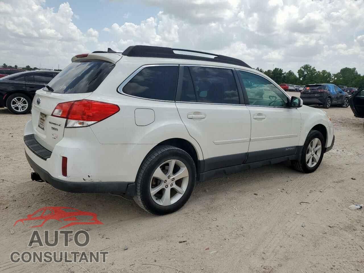 SUBARU OUTBACK 2013 - 4S4BREKC5D2220341