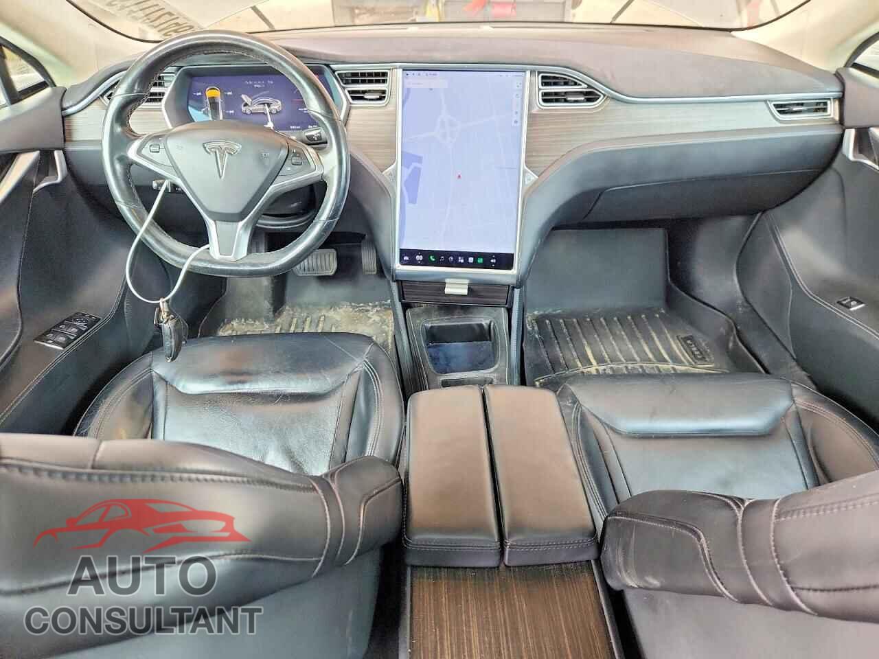 TESLA MODEL S 2015 - 5YJSA1S29FF096022