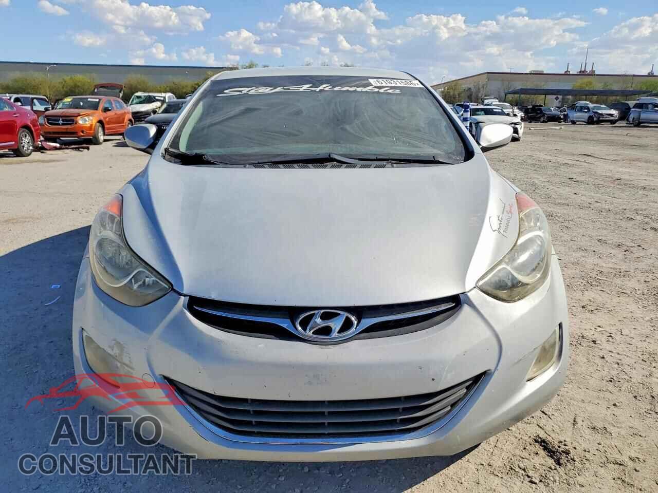 HYUNDAI ELANTRA 2012 - 5NPDH4AE8CH072146