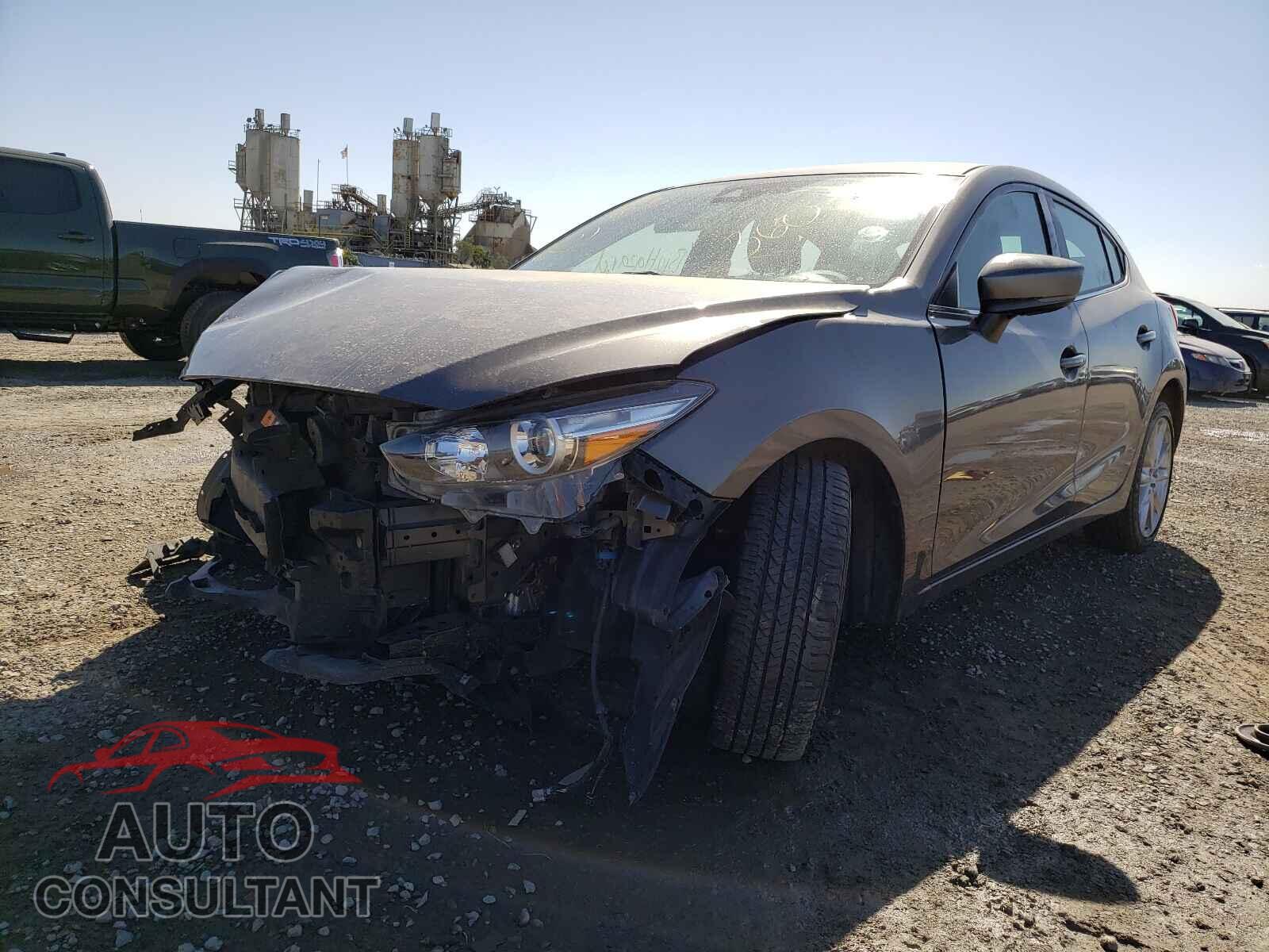 MAZDA 3 2017 - 3MZBN1L79HM153863