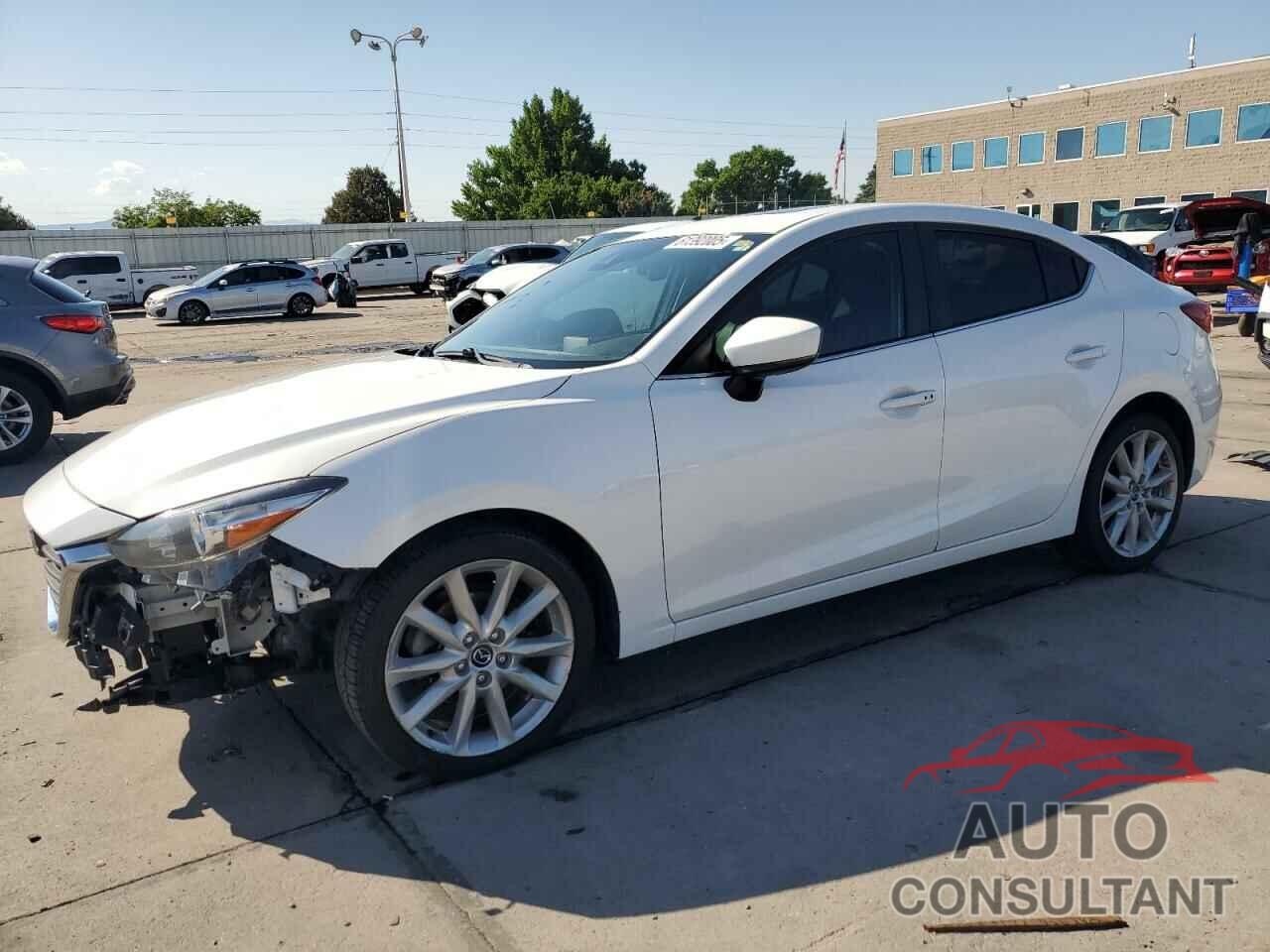 MAZDA 3 2017 - 3MZBN1V76HM146950