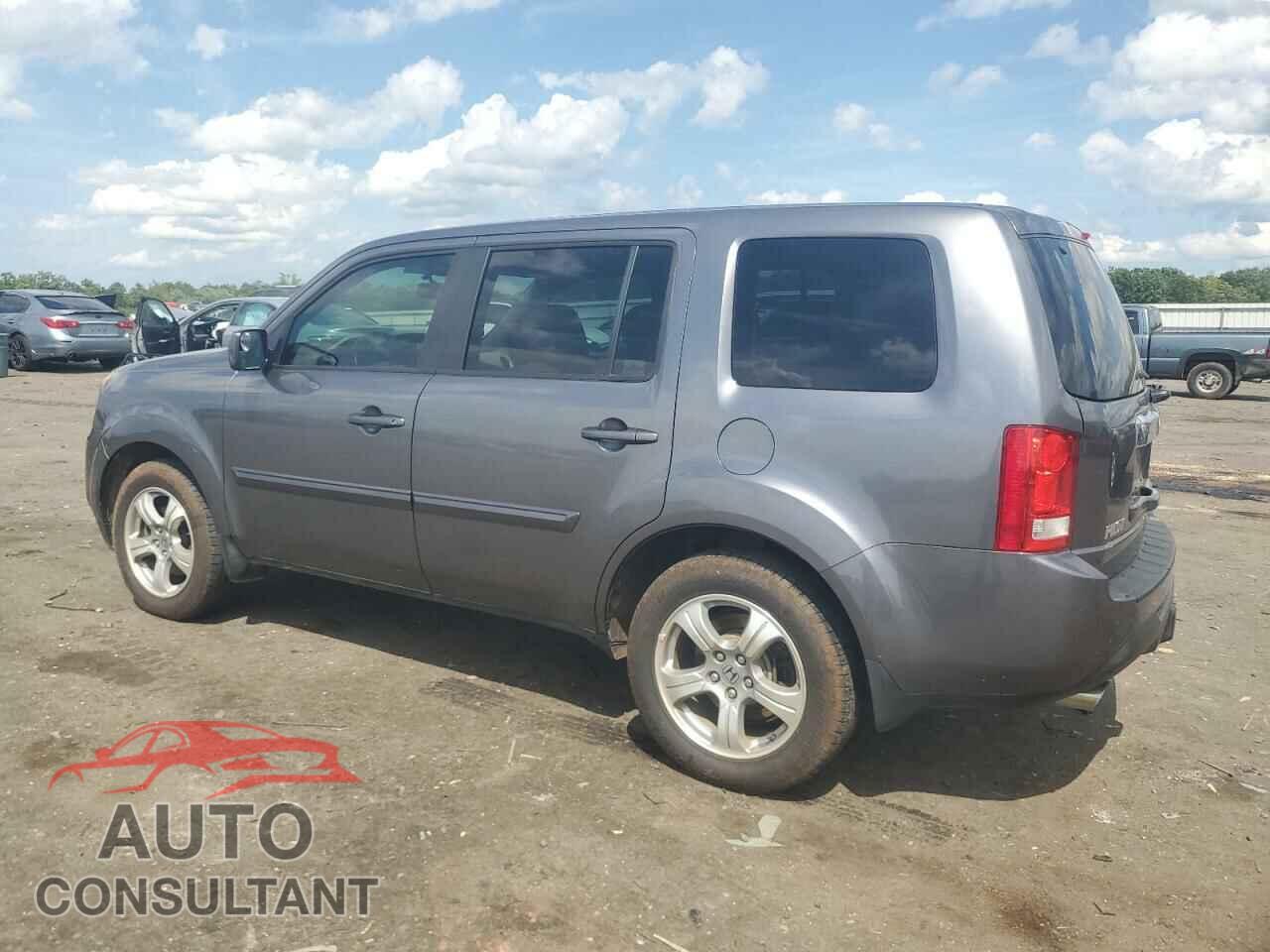 HONDA PILOT 2015 - 5FNYF4H56FB019994