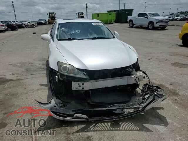 LEXUS IS 2011 - JTHCE5C20B5000464