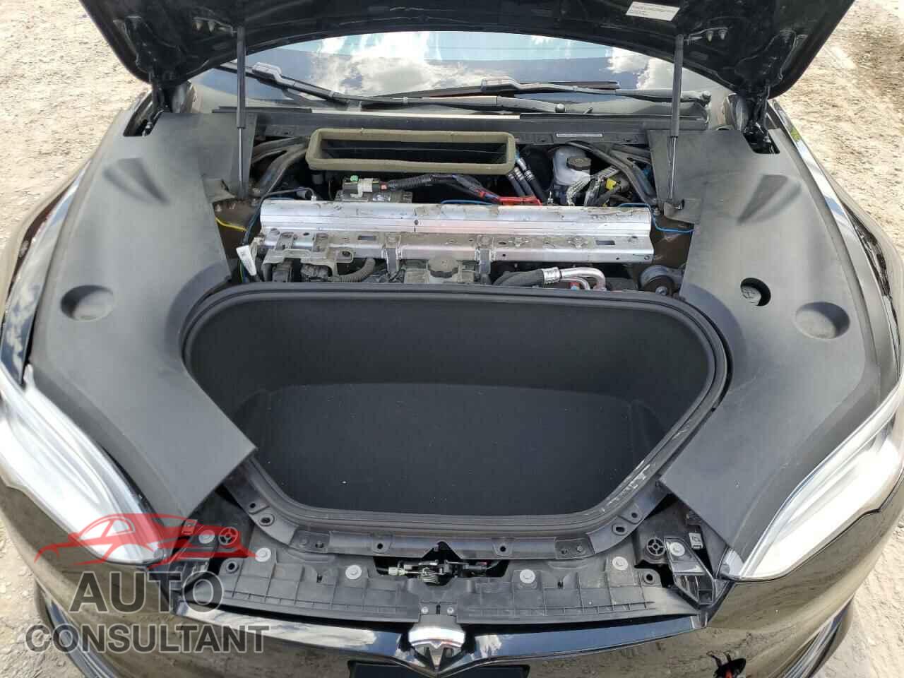 TESLA MODEL S 2022 - 5YJSA1E5XNF462977