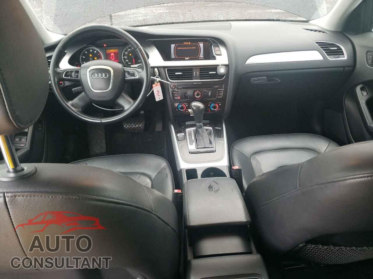 AUDI A4 2011 - WAUFFAFL9BN044677