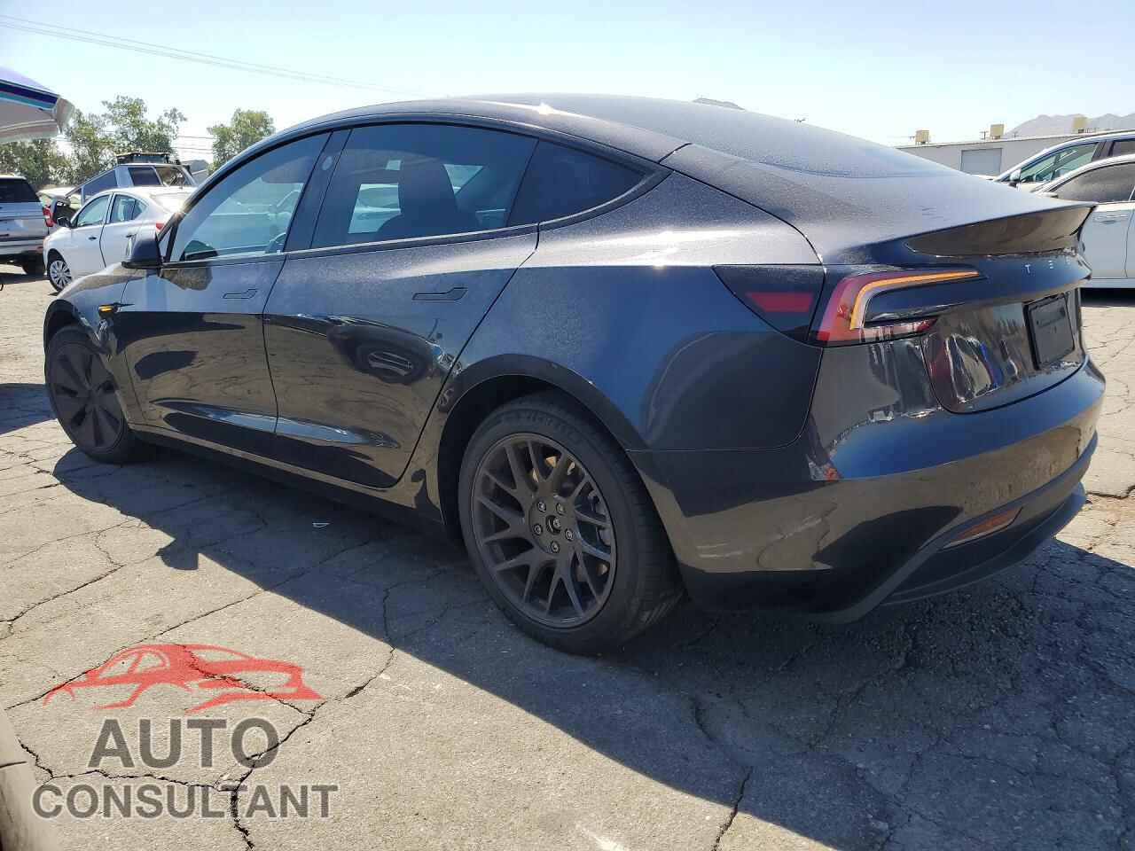 TESLA MODEL 3 2024 - 5YJ3E1EB5RF800774