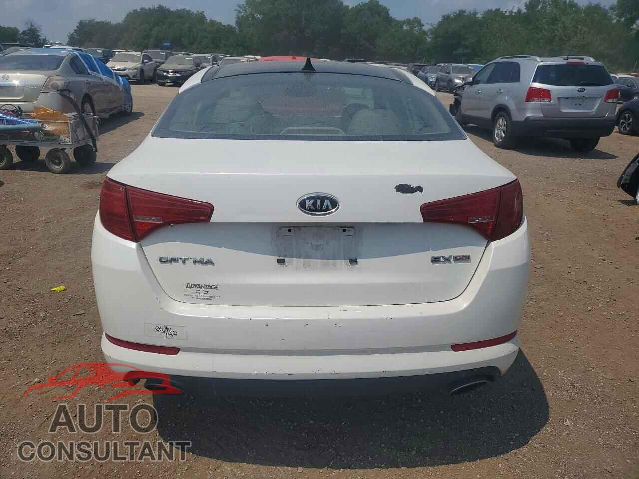 KIA OPTIMA 2011 - KNAGN4A7XB5057599