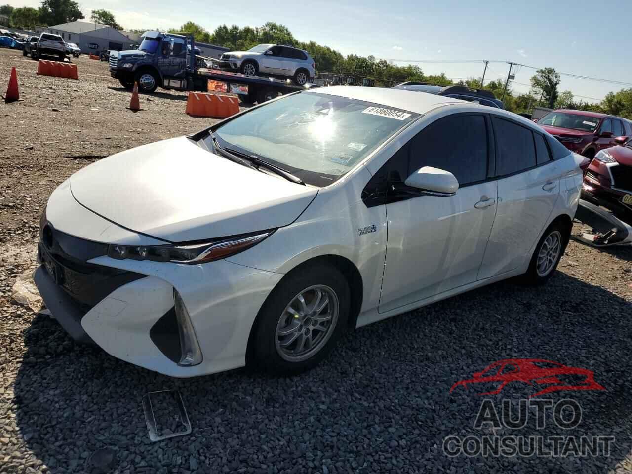 TOYOTA PRIUS 2017 - JTDKARFP6H3053777