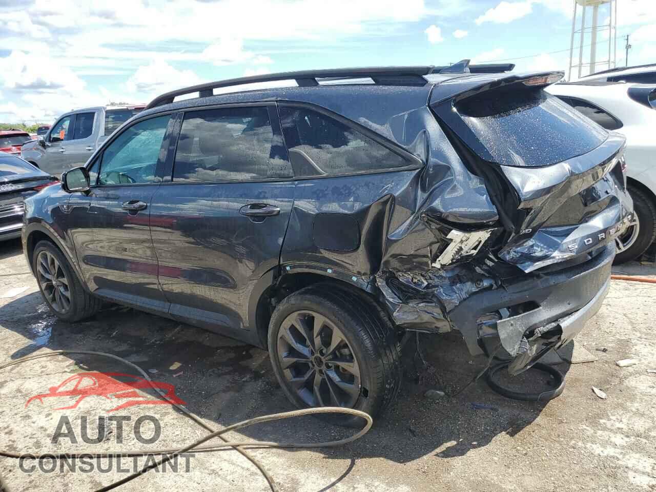 KIA SORENTO 2022 - 5XYRKDLF2NG075728