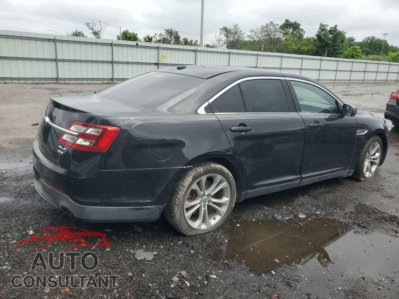 FORD TAURUS 2013 - 1FAHP2E93DG189070