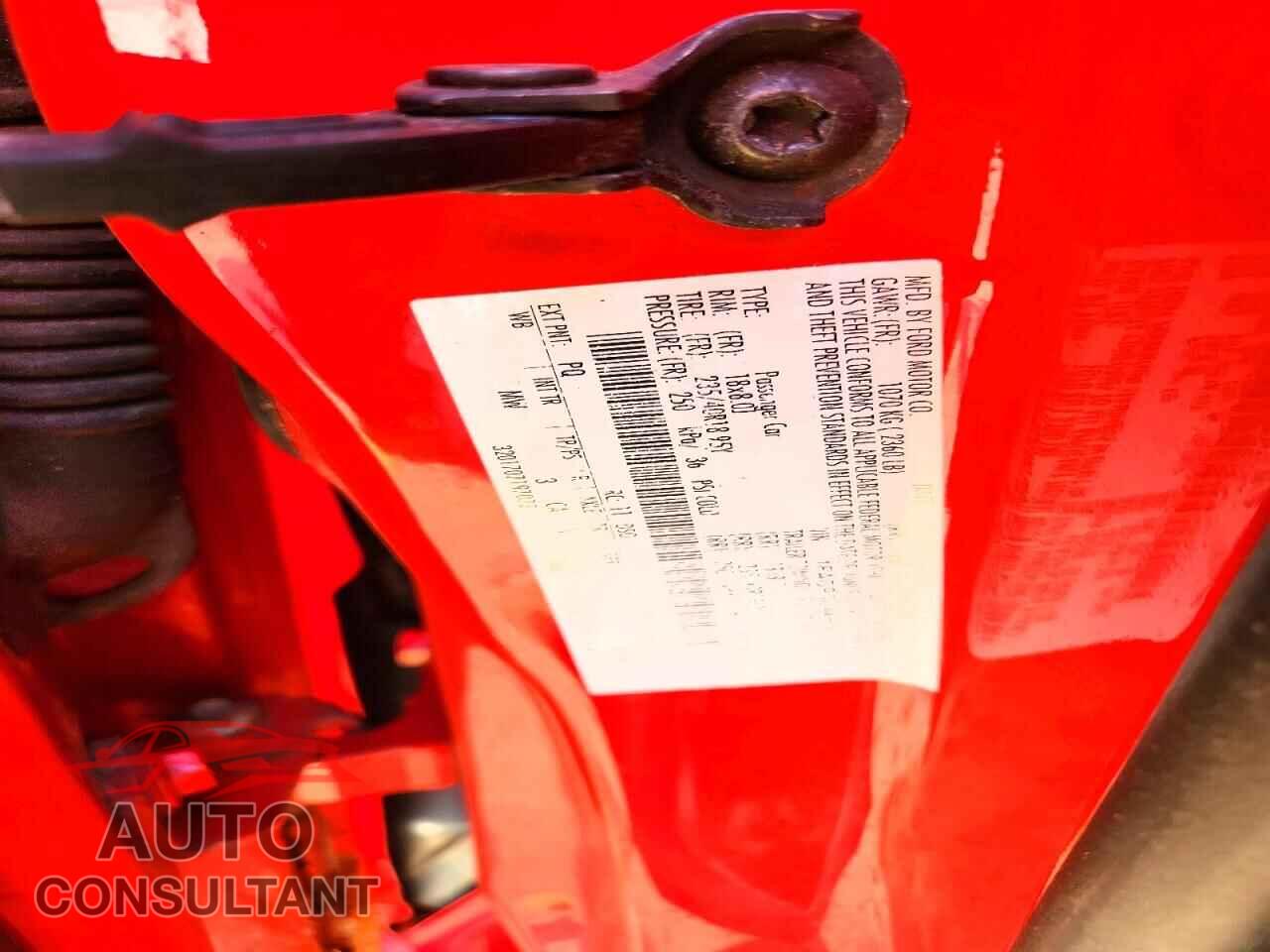FORD FOCUS 2017 - 1FADP3L94HL310063