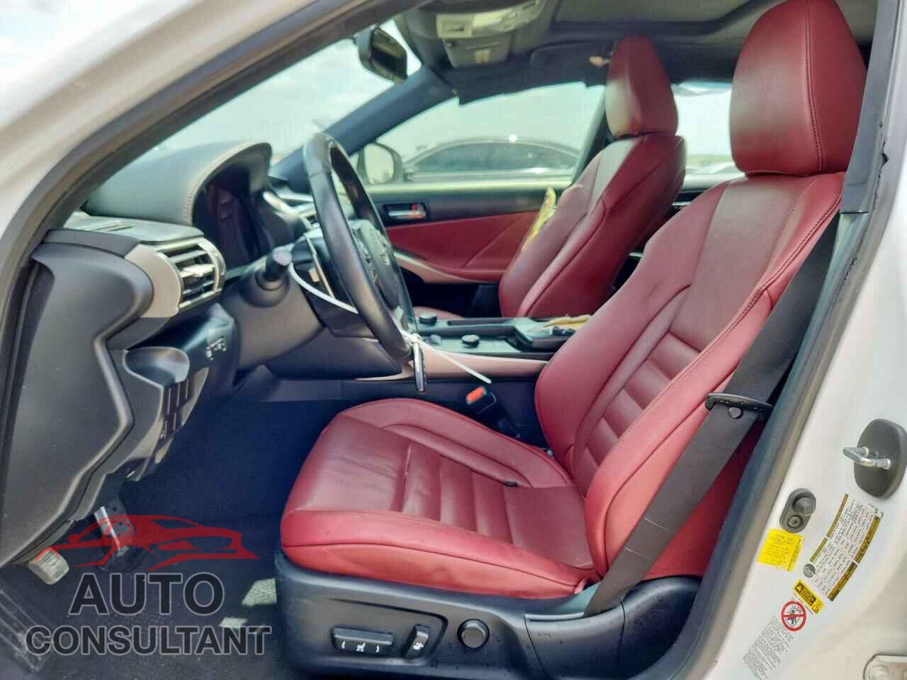 LEXUS IS 2015 - JTHBF1D22F5056265