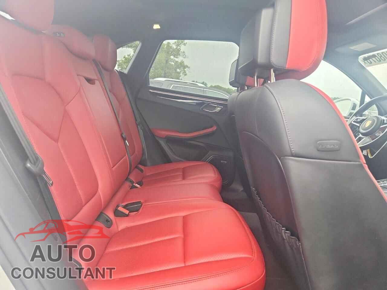 PORSCHE MACAN 2017 - WP1AB2A58HLB13059