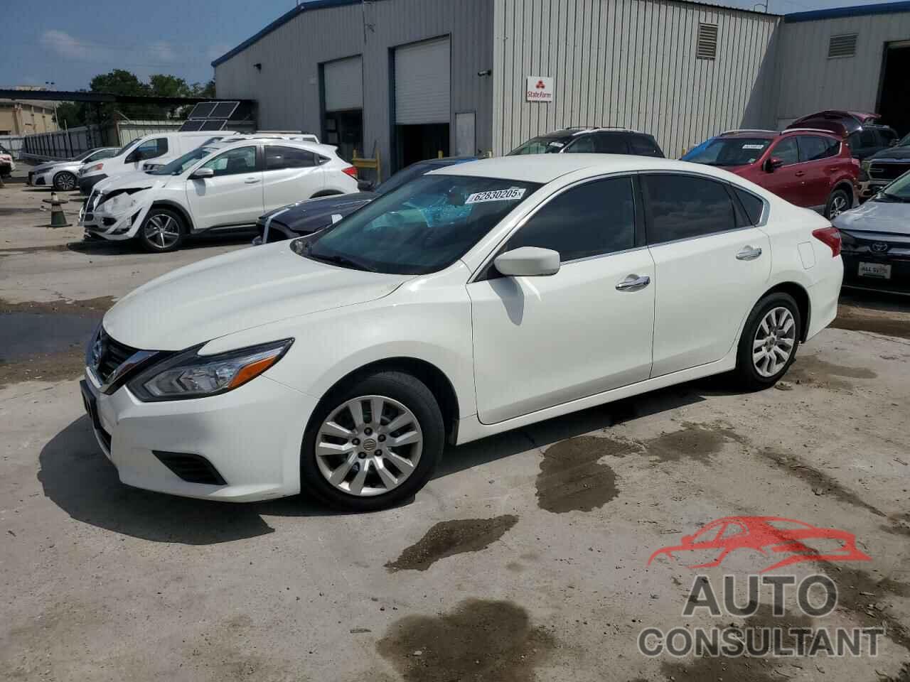 NISSAN ALTIMA 2018 - 1N4AL3AP5JC196239
