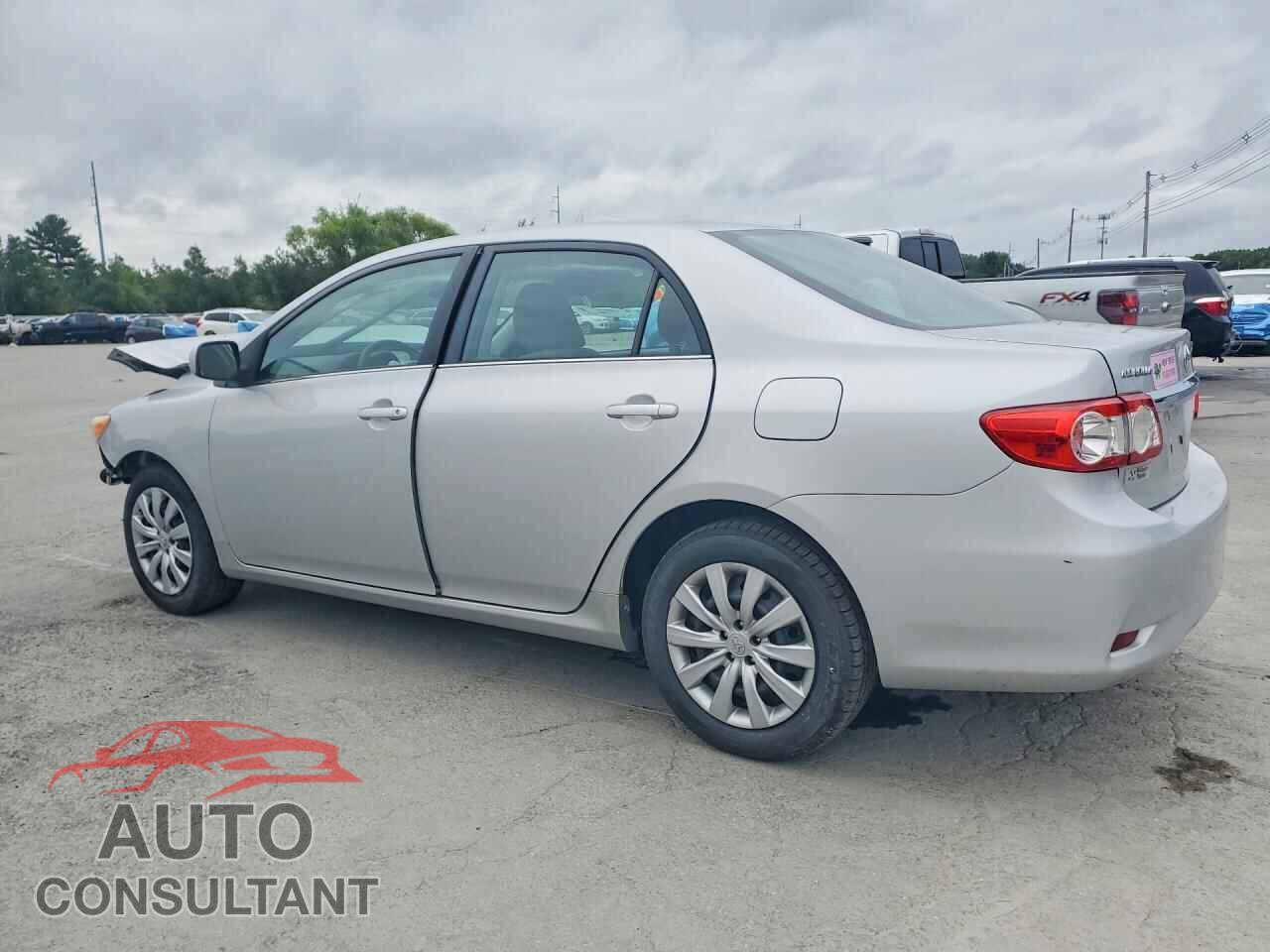 TOYOTA COROLLA 2013 - 2T1BU4EE4DC027920