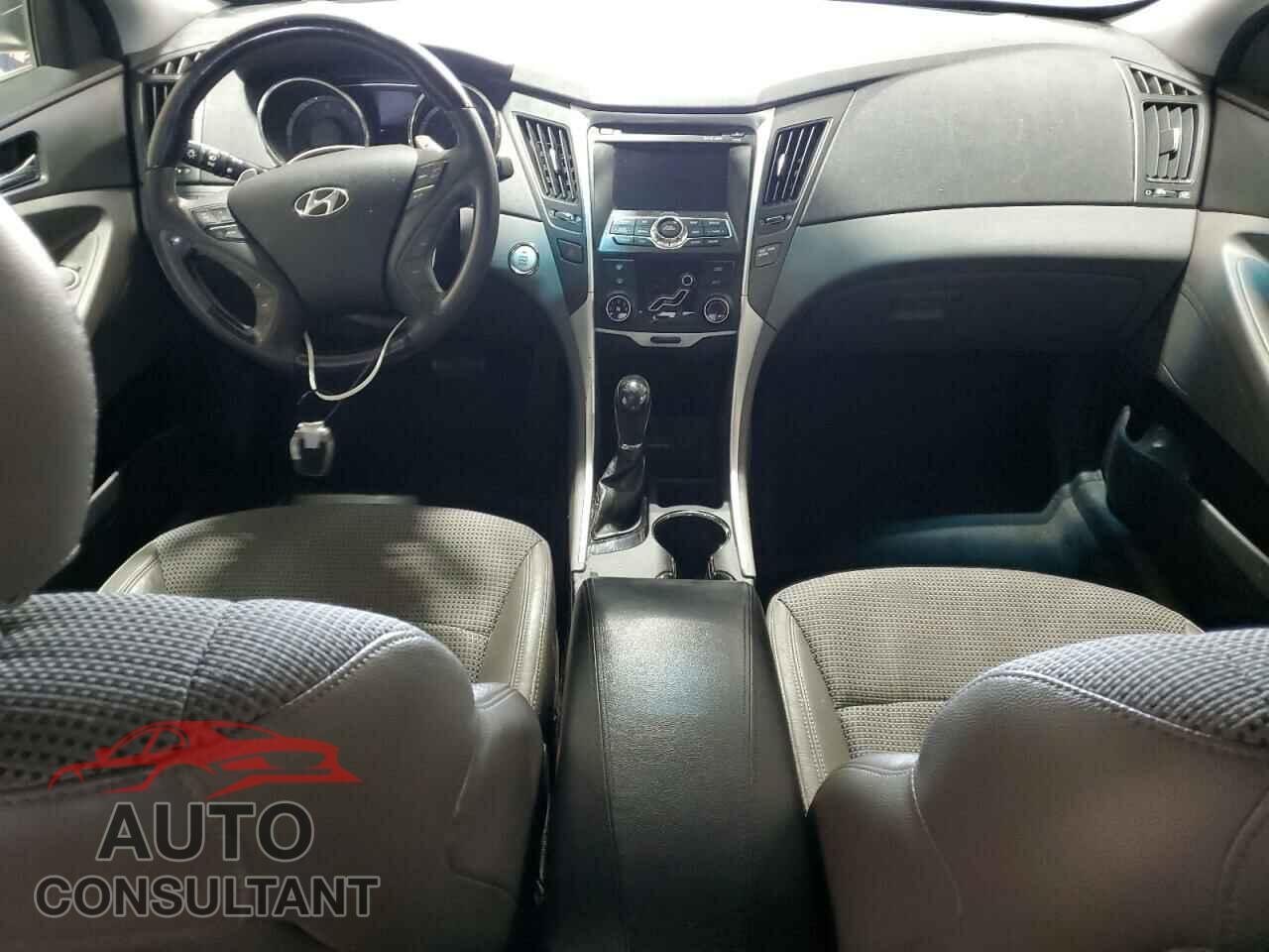HYUNDAI SONATA 2011 - 5NPEC4AC0BH053204