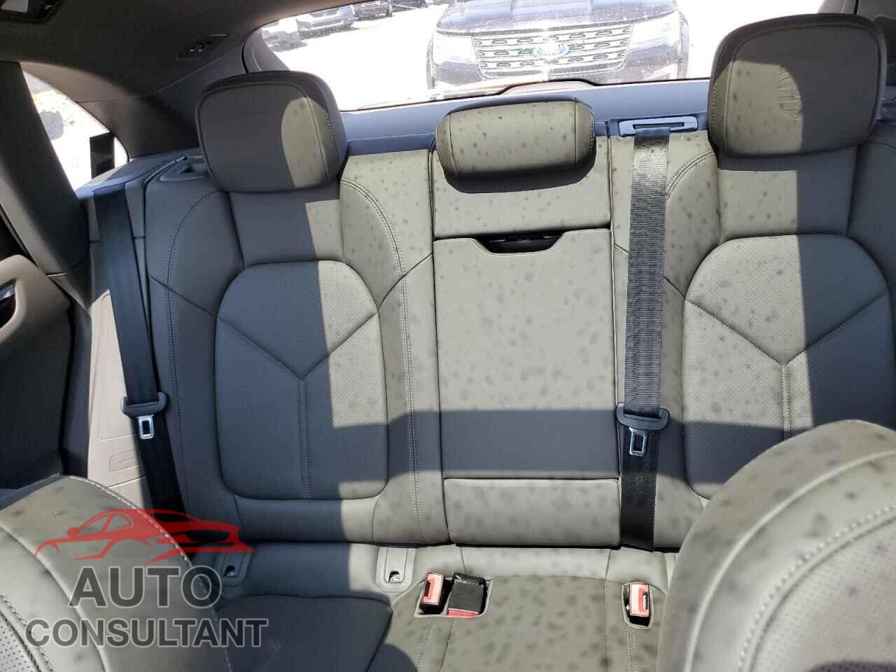 PORSCHE MACAN BASE 2024 - WP1AA2A56RLB03053