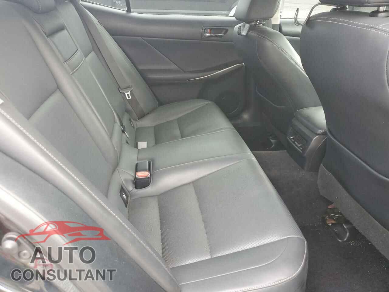 LEXUS IS 2014 - JTHBF1D28E5039162