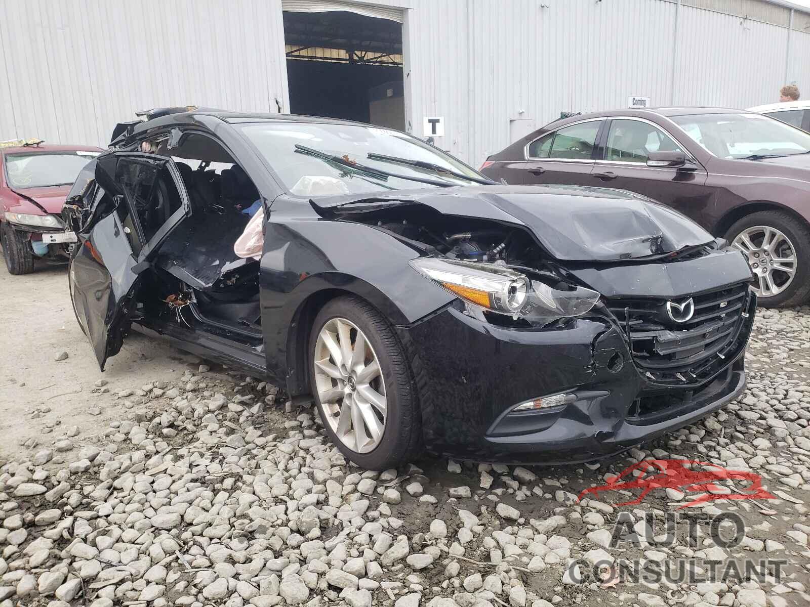 MAZDA 3 2017 - 3MZBN1L30HM145955