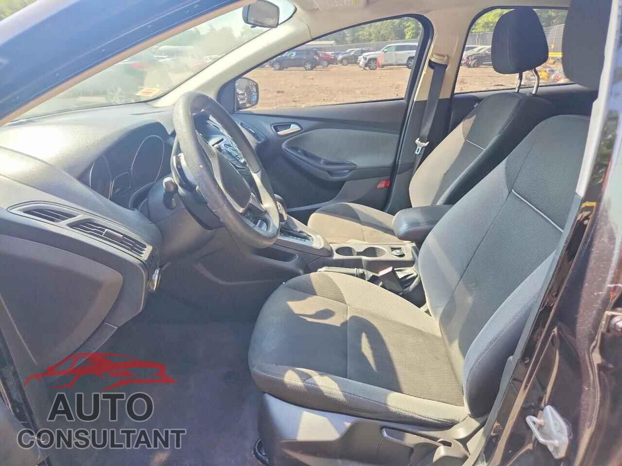 FORD FOCUS 2012 - 1FAHP3F2XCL138503