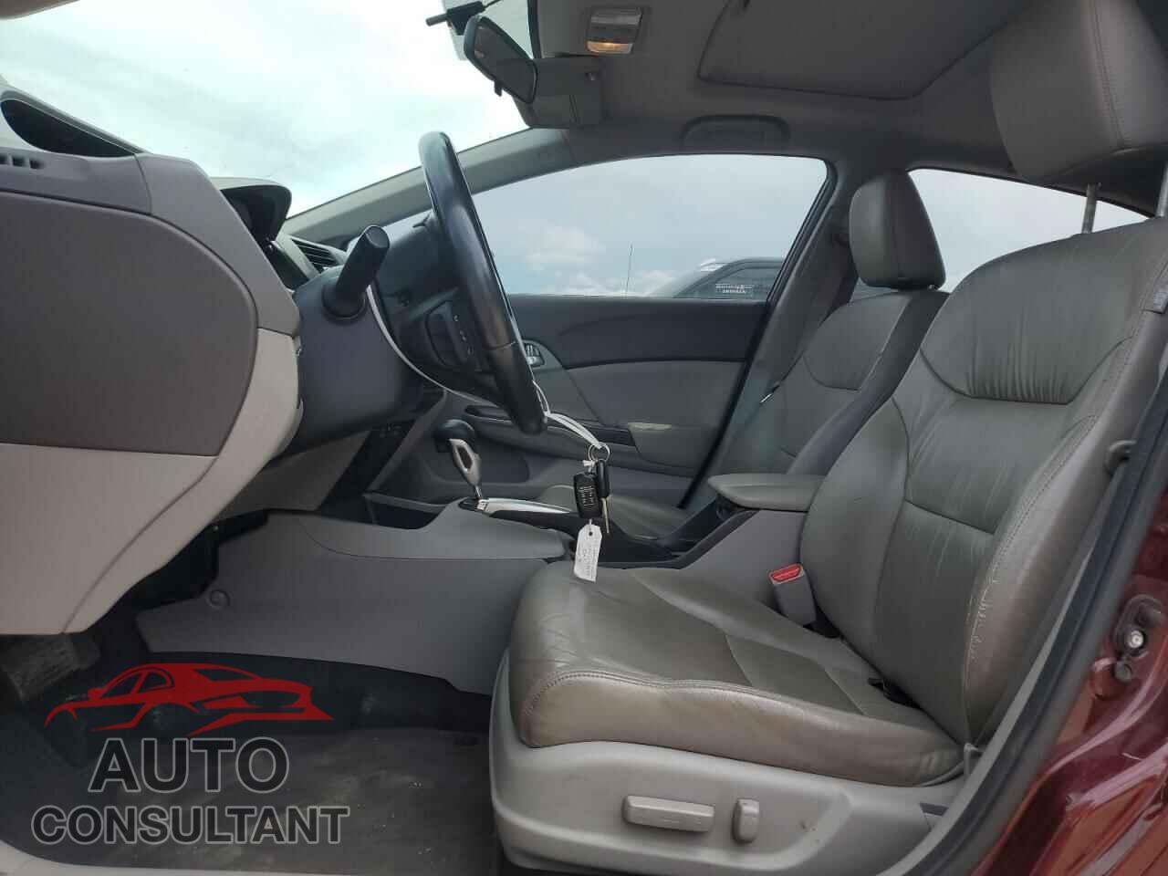 HONDA CIVIC 2012 - 2HGFB2F94CH001918