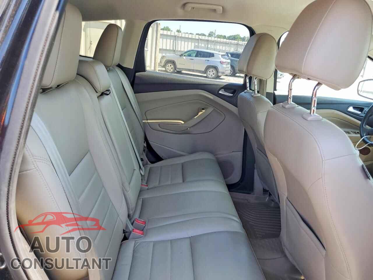 FORD ESCAPE 2014 - 1FMCU0JX2EUA74027