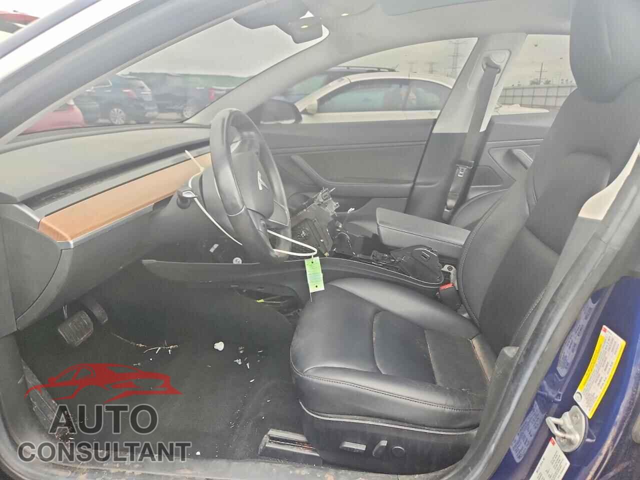 TESLA MODEL 3 2018 - 5YJ3E1EAXJF019518