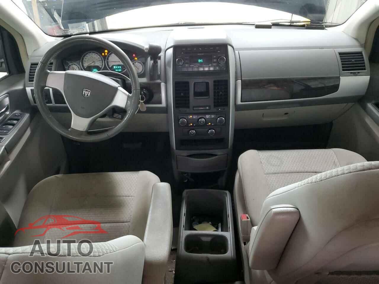 DODGE CARAVAN 2010 - 2D4RN5D10AR145638