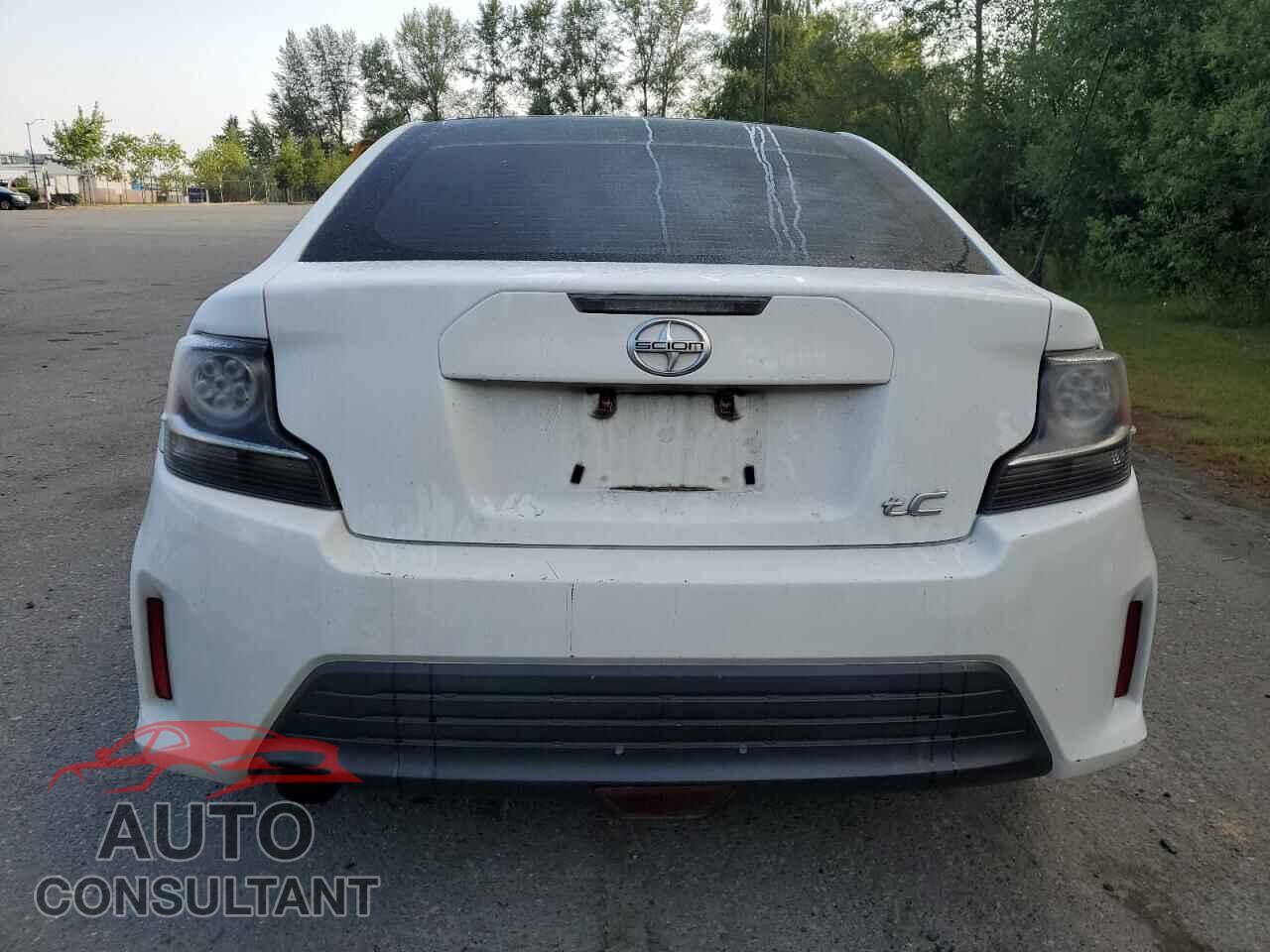 TOYOTA SCION 2014 - JTKJF5C73E3083401