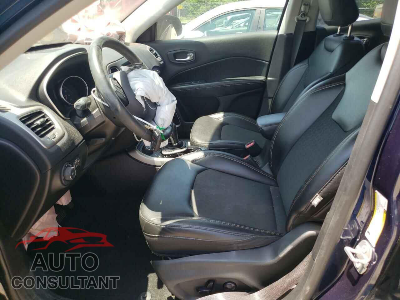 JEEP COMPASS 2019 - 3C4NJDBB4KT709884