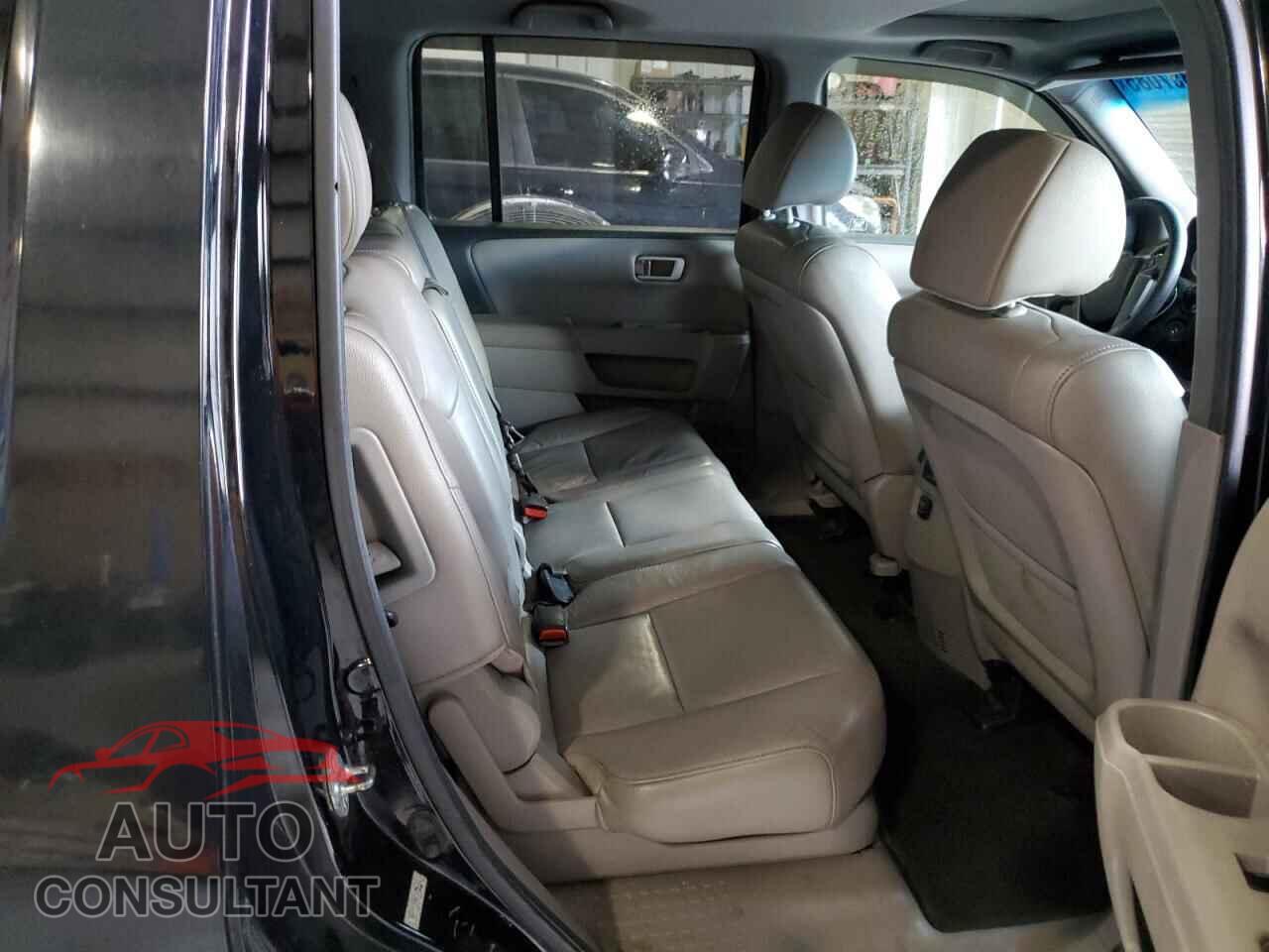 HONDA PILOT 2012 - 5FNYF3H54CB013553