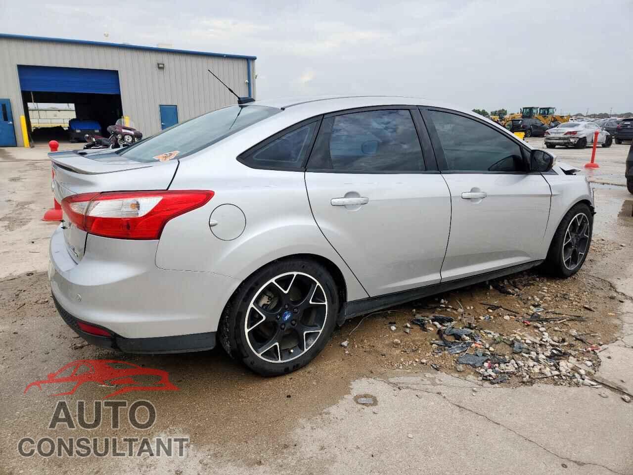 FORD FOCUS 2014 - 1FADP3F29EL168514