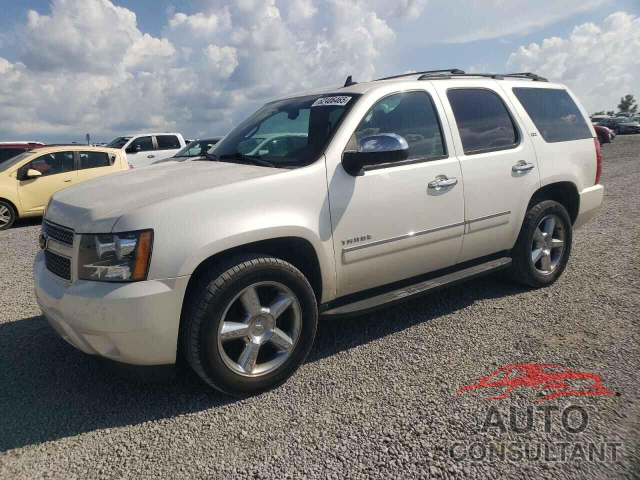 CHEVROLET TAHOE 2011 - 1GNSKCE07BR325215