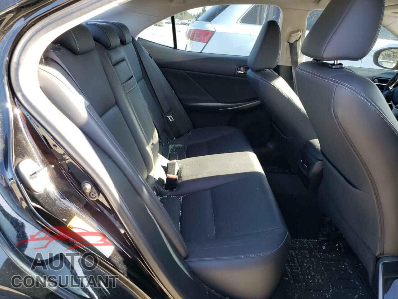 LEXUS IS 2016 - JTHBA1D2XG5014779
