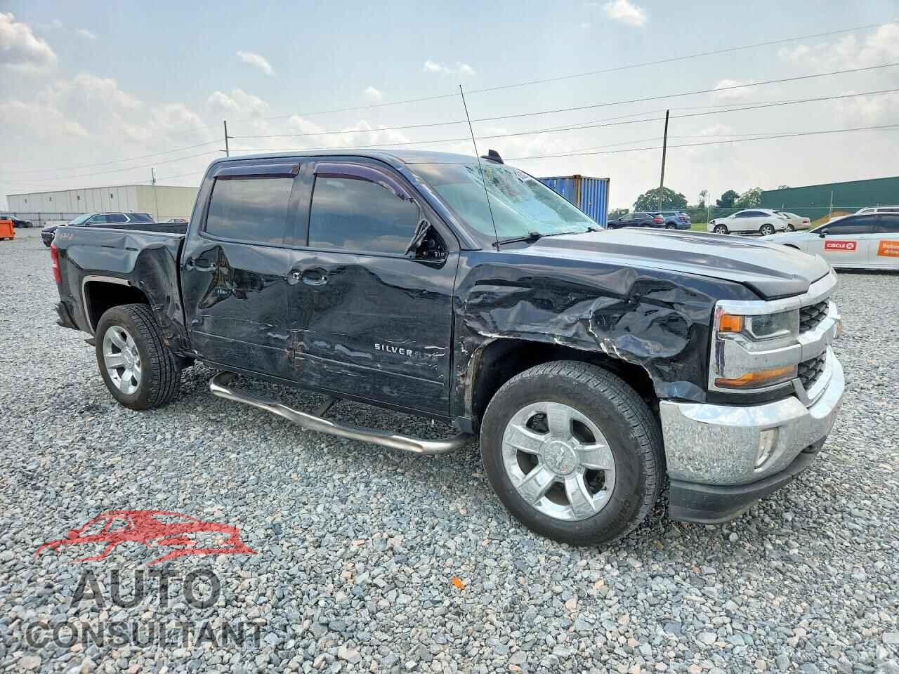 CHEVROLET SILVERADO 2018 - 3GCUKRER1JG372905