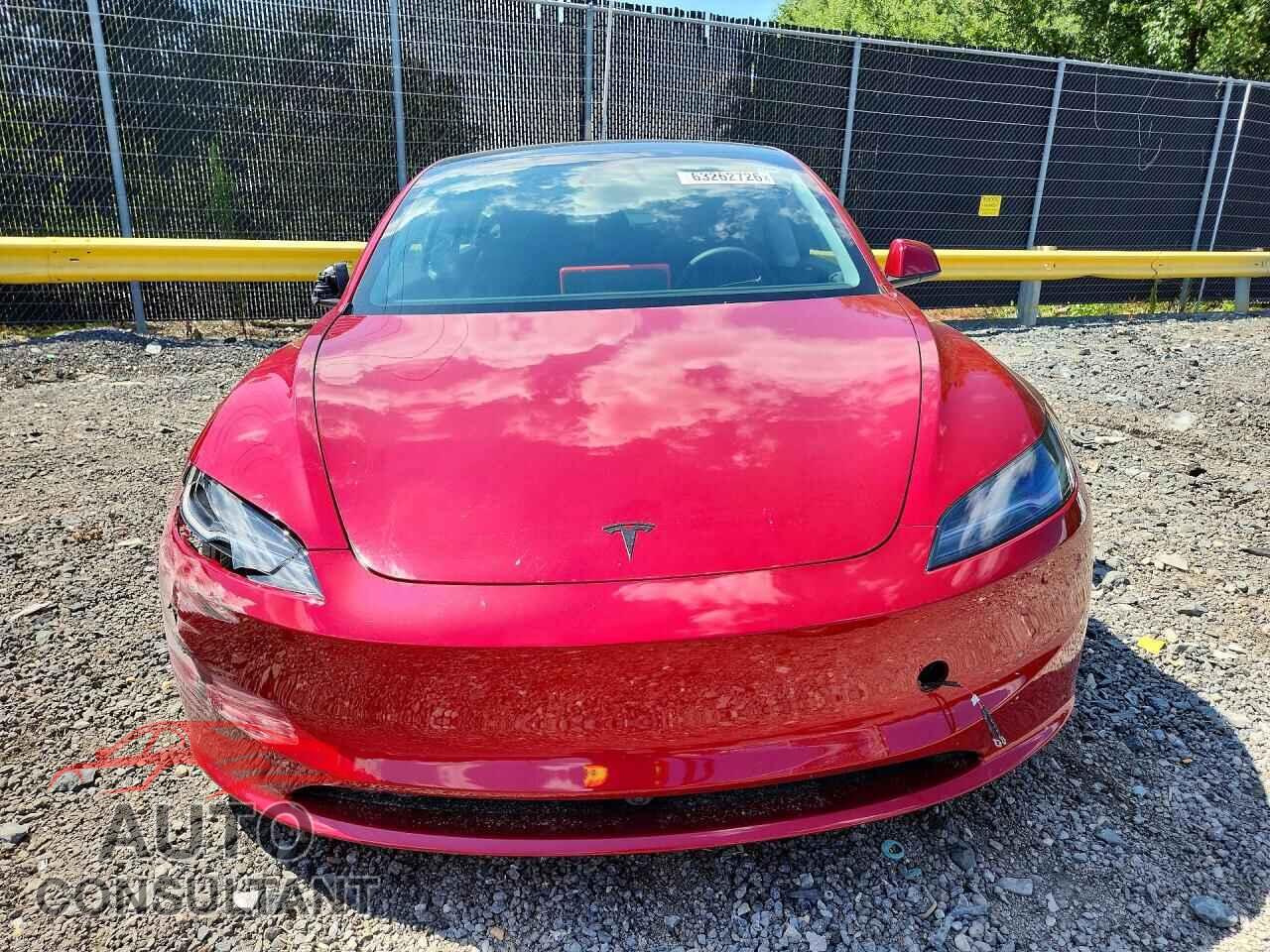 TESLA MODEL 3 2026 - 5YJ3E1EB1TF179945