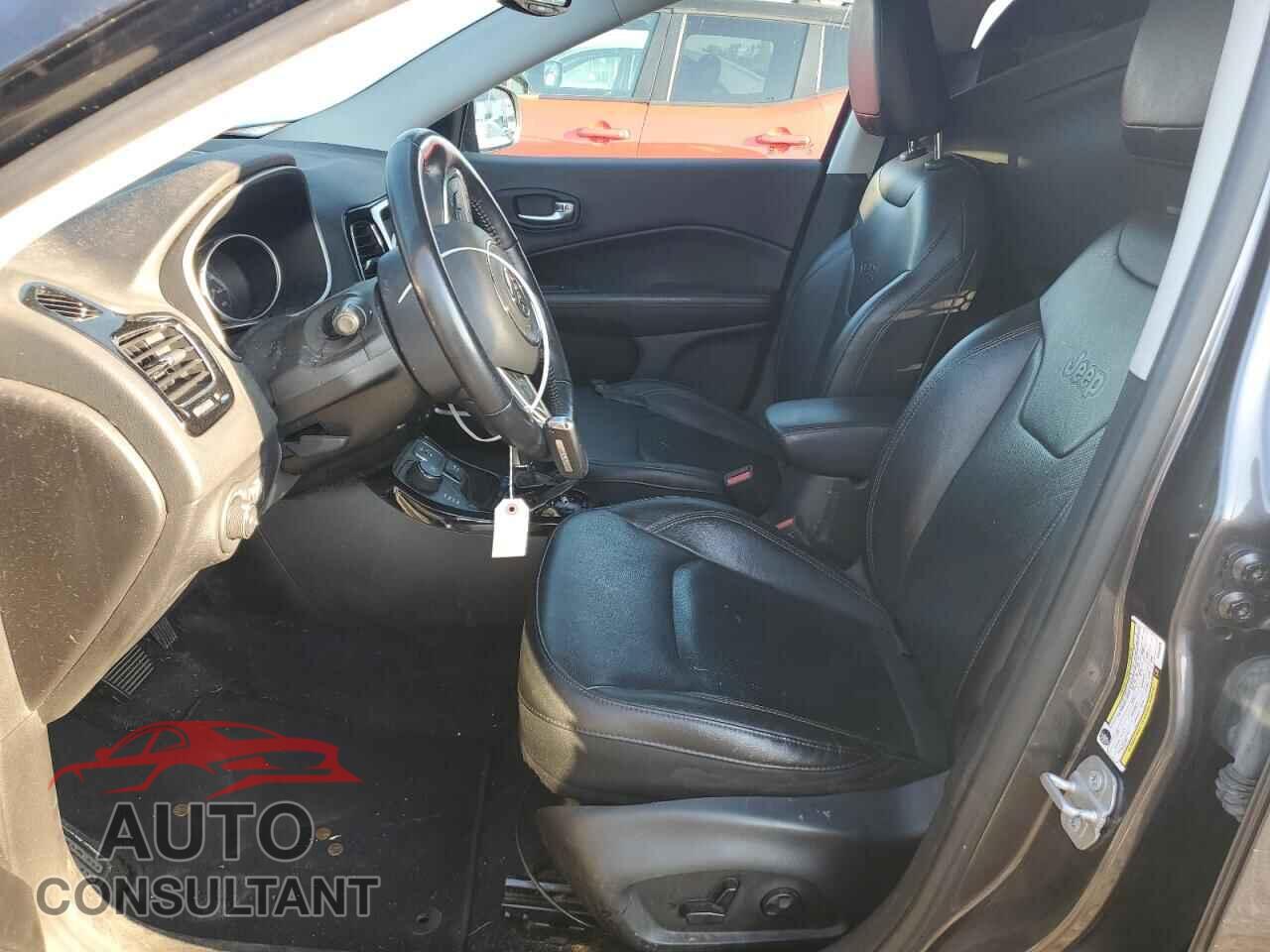 JEEP COMPASS 2019 - 3C4NJDCB7KT669475