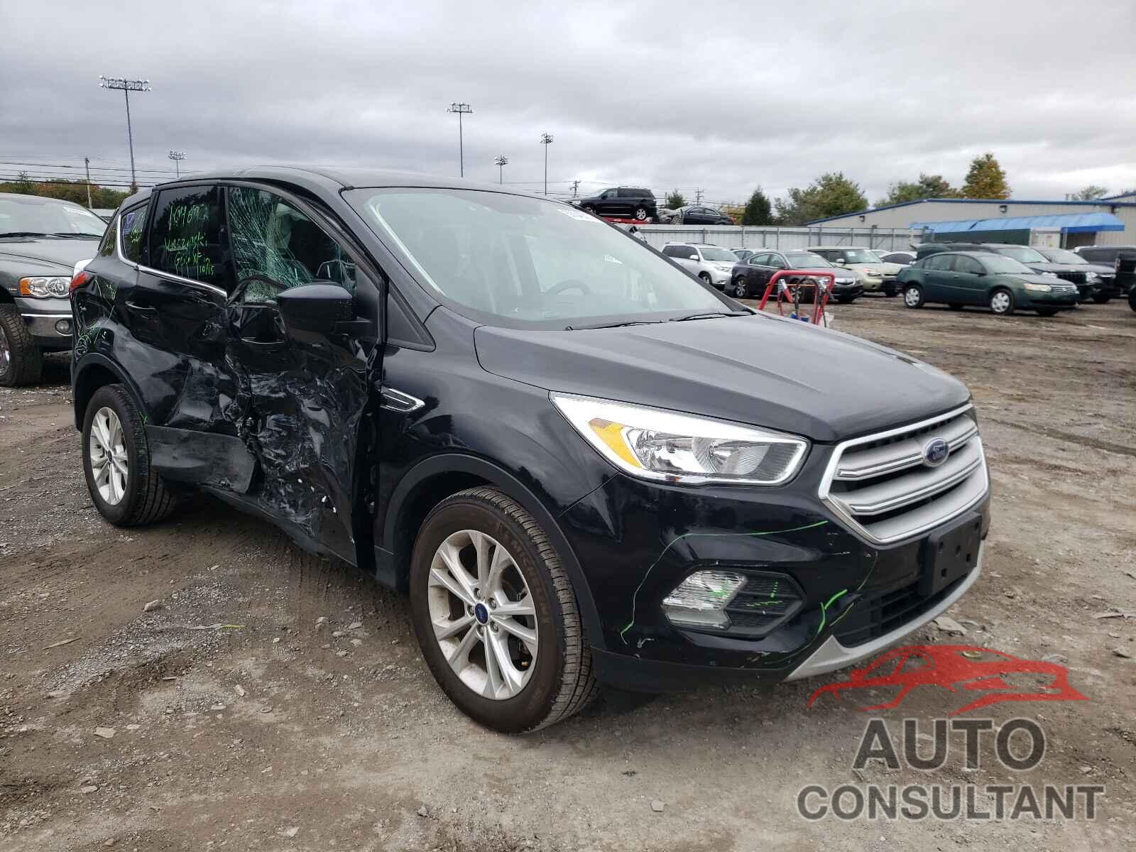 FORD ESCAPE 2019 - 1FMCU0GD0KUC46774